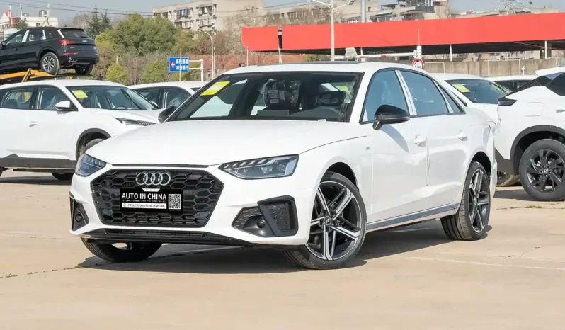 
								Audi A4L 40TFSI full									