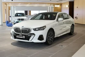 BMW i5 eDrive35L M Sport