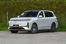 Geely Galaxy M9