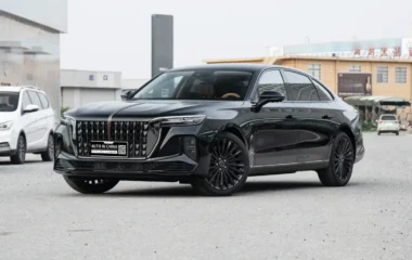 Hongqi HS5