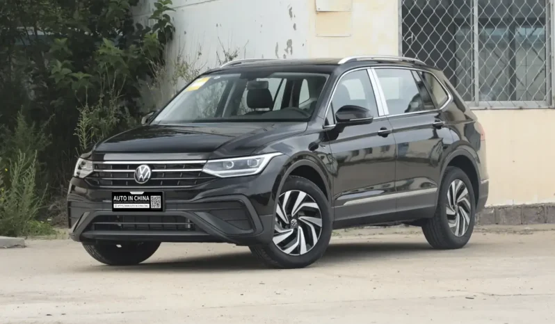 
								Volkswagen Tiguan full									