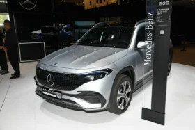 Mercedes-Benz EQB300