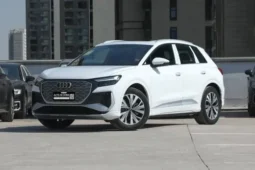 
										Audi Q4 e-tron40 full									