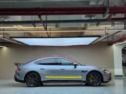 
										Xiaomi SU7 Ultra 2025 full									