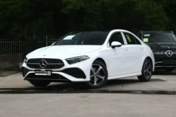 
										Mercedes-Benz A Class full									