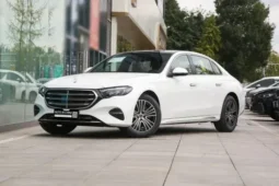 
										Mercedes-Benz E Class full									