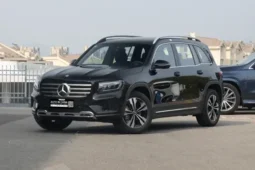 
										Mercedes-Benz GLB200 full									