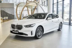 
										BMW i5 eDrive35L Luxury full									