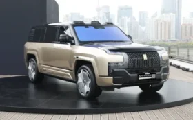 BYD Yangwang U8L Dingshi