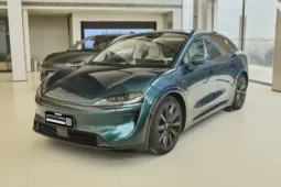 
										Chery Luxeed R7 full									