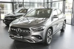 
										Mercedes-Benz GLA200 full									