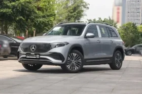 Mercedes-Benz EQB260