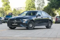 
										Mercedes-Benz C Class full									