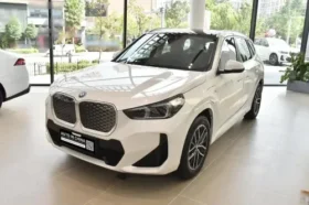 BMW iX1 eDrive25L M Sport