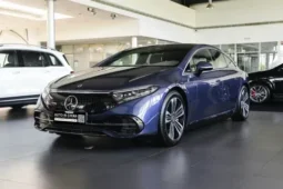 
										Mercedes-Benz EQE500 4MATIC full									