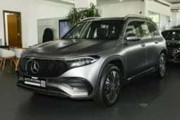 
										Mercedes-Benz EQB260 full									