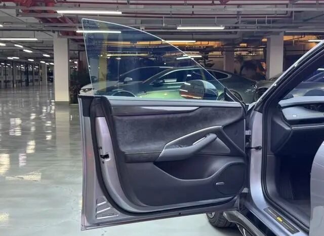 
								Xiaomi SU7 Ultra 2025 full									